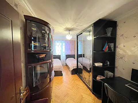 Satılır 3 otaqlı mənzil 120 m²