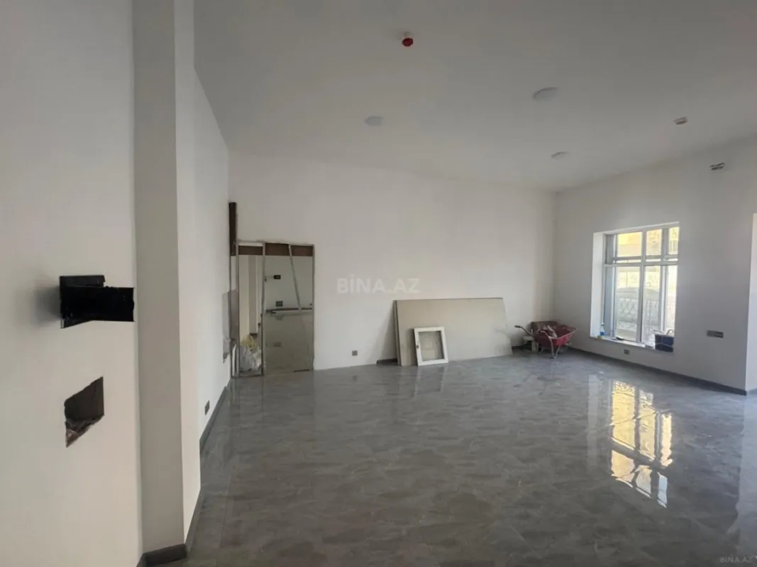 Kirayə verilir obyekt 220 m²