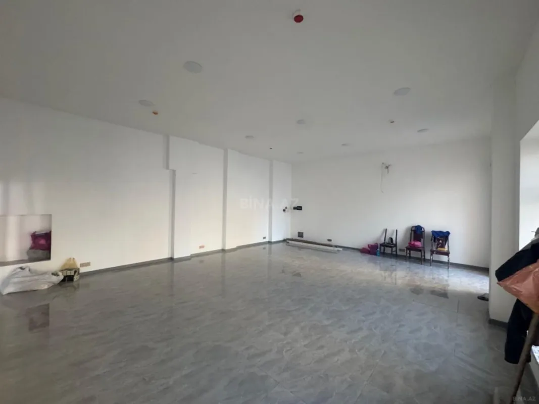 Kirayə verilir obyekt 220 m²