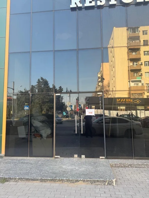 Kirayə verilir obyekt 220 m²