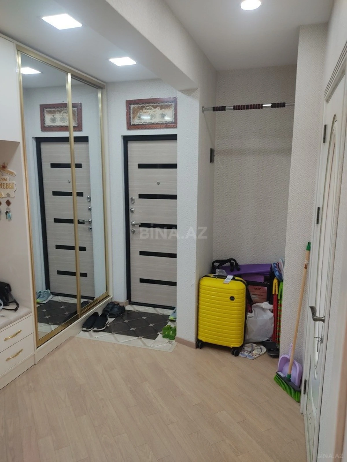 Satılır 3 otaqlı mənzil 80 m²