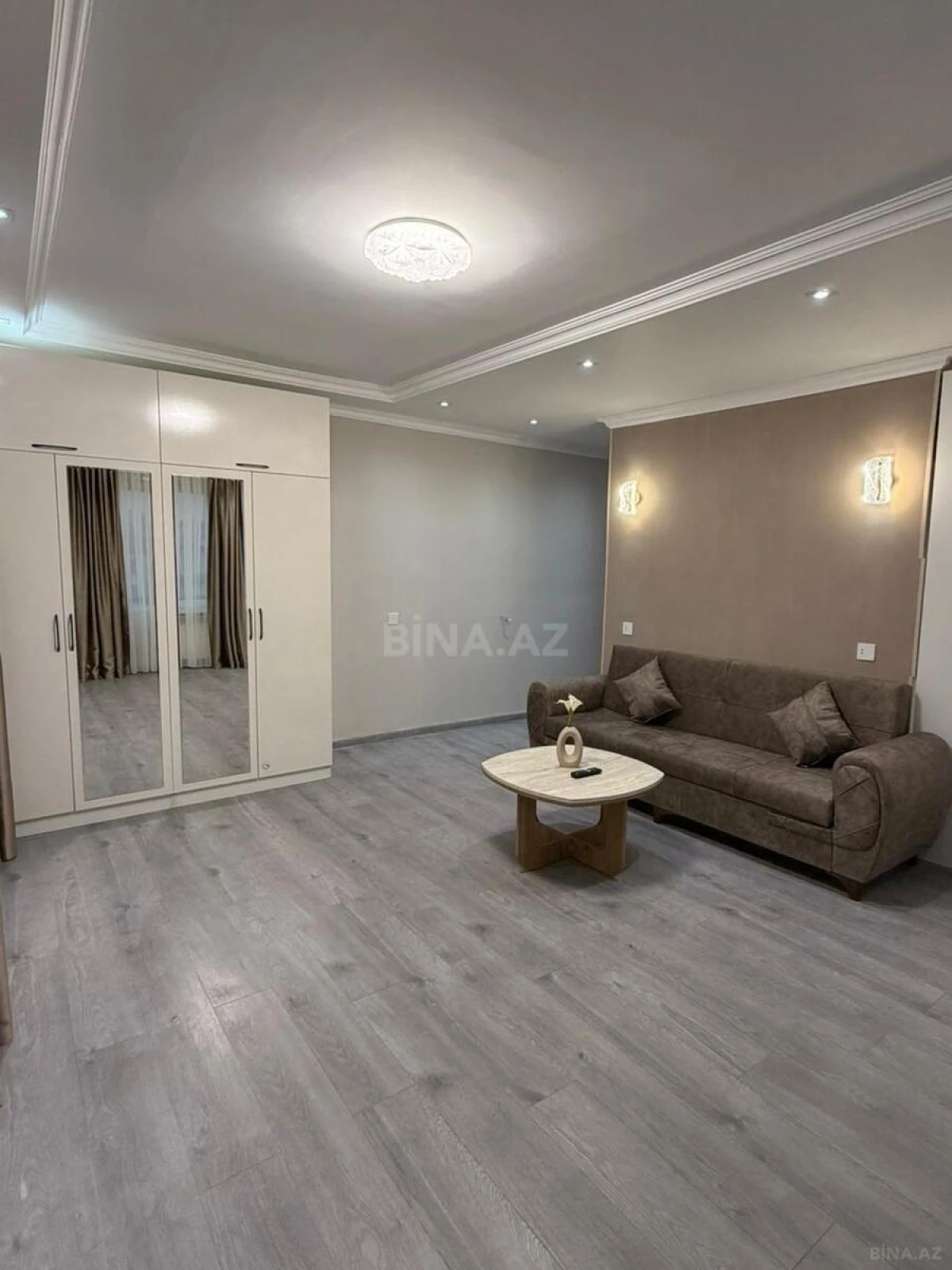 Satılır 1 otaqlı mənzil 36 m²