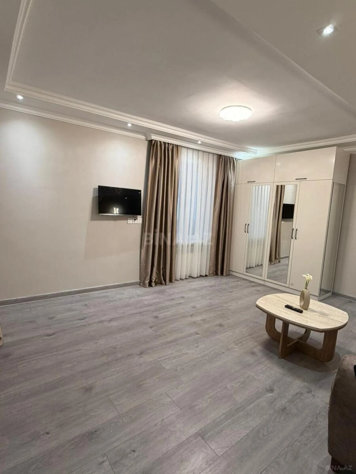 Satılır 1 otaqlı mənzil 36 m²