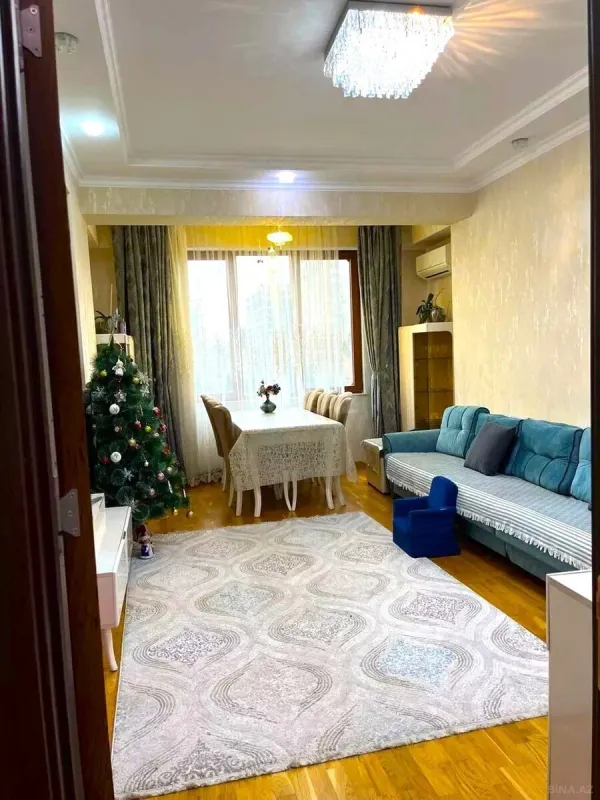 Satılır 3 otaqlı mənzil 115 m²