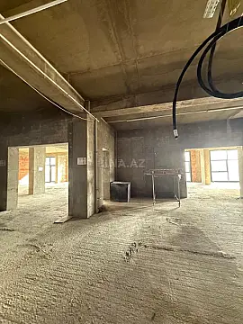Satılır 4 otaqlı mənzil 172.8 m²