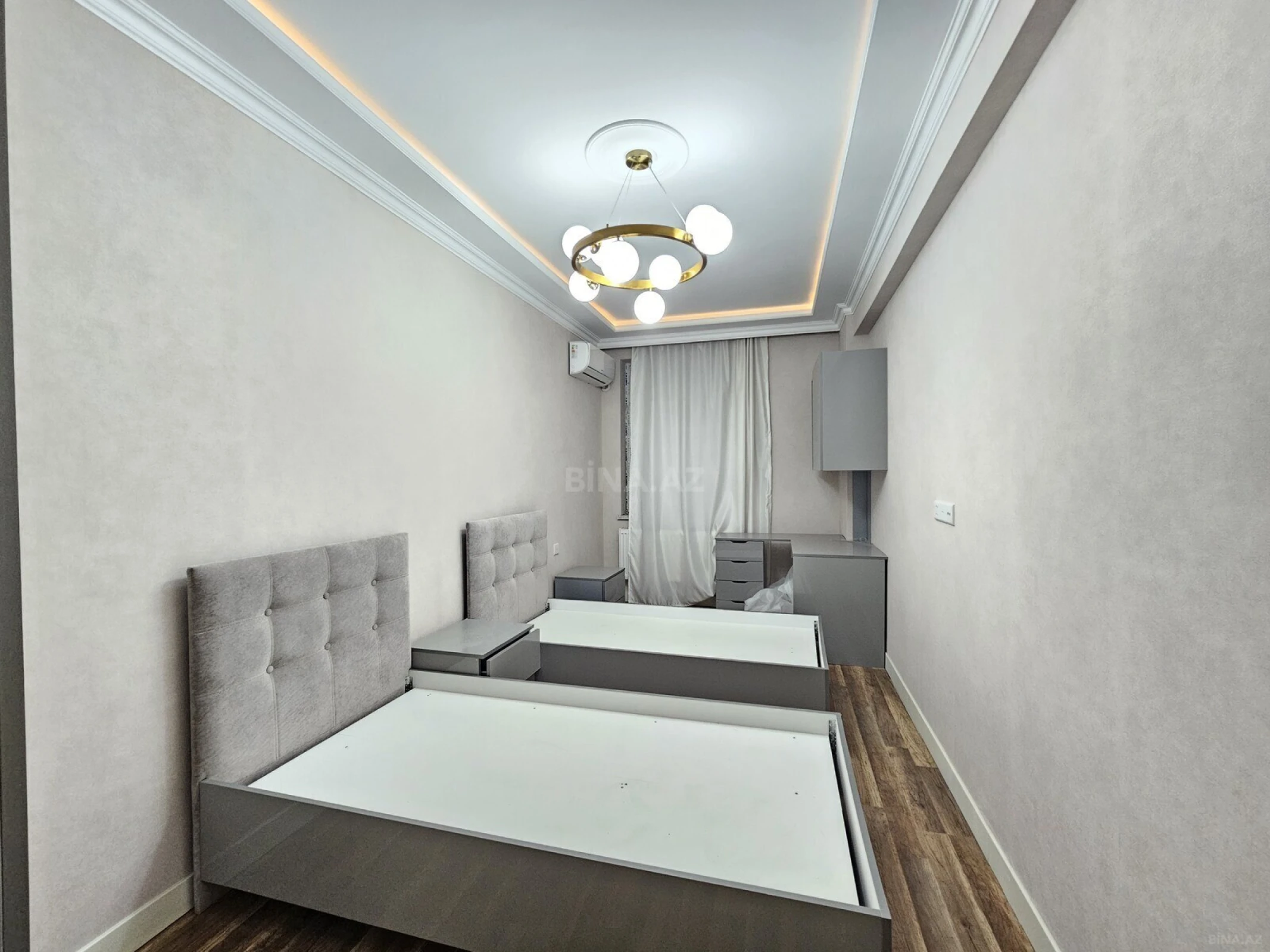 Satılır 3 otaqlı mənzil 120 m²