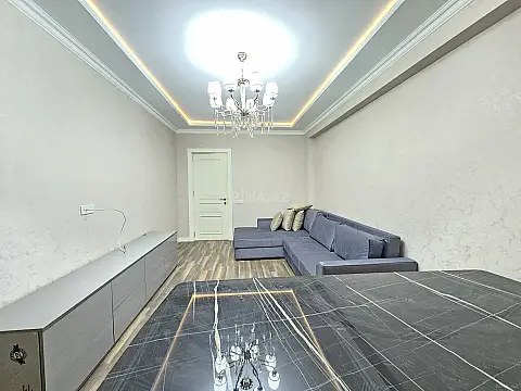 Satılır 3 otaqlı mənzil 120 m²