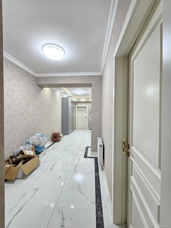 Satılır 3 otaqlı mənzil 120 m²