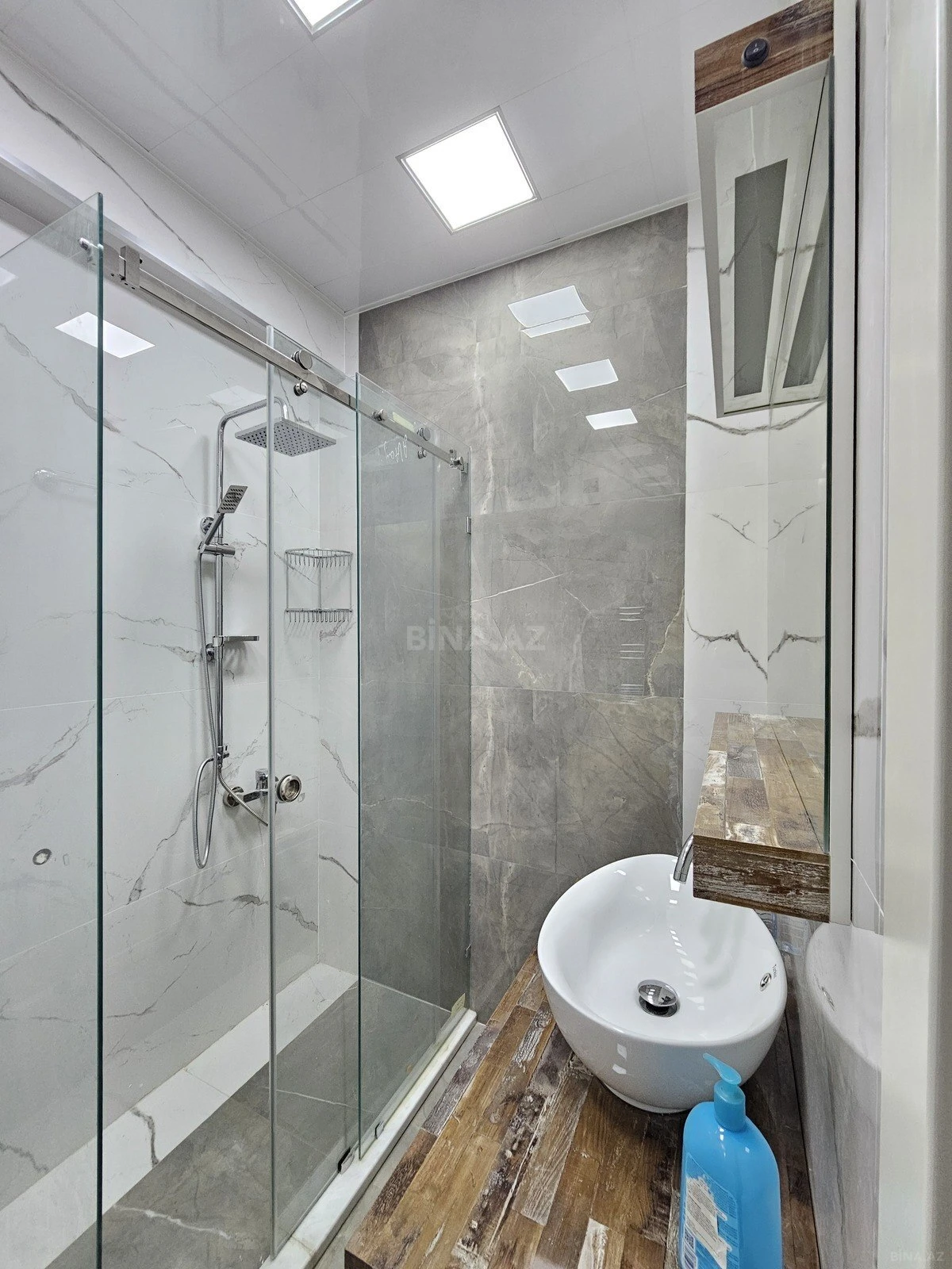 Satılır 3 otaqlı mənzil 120 m²