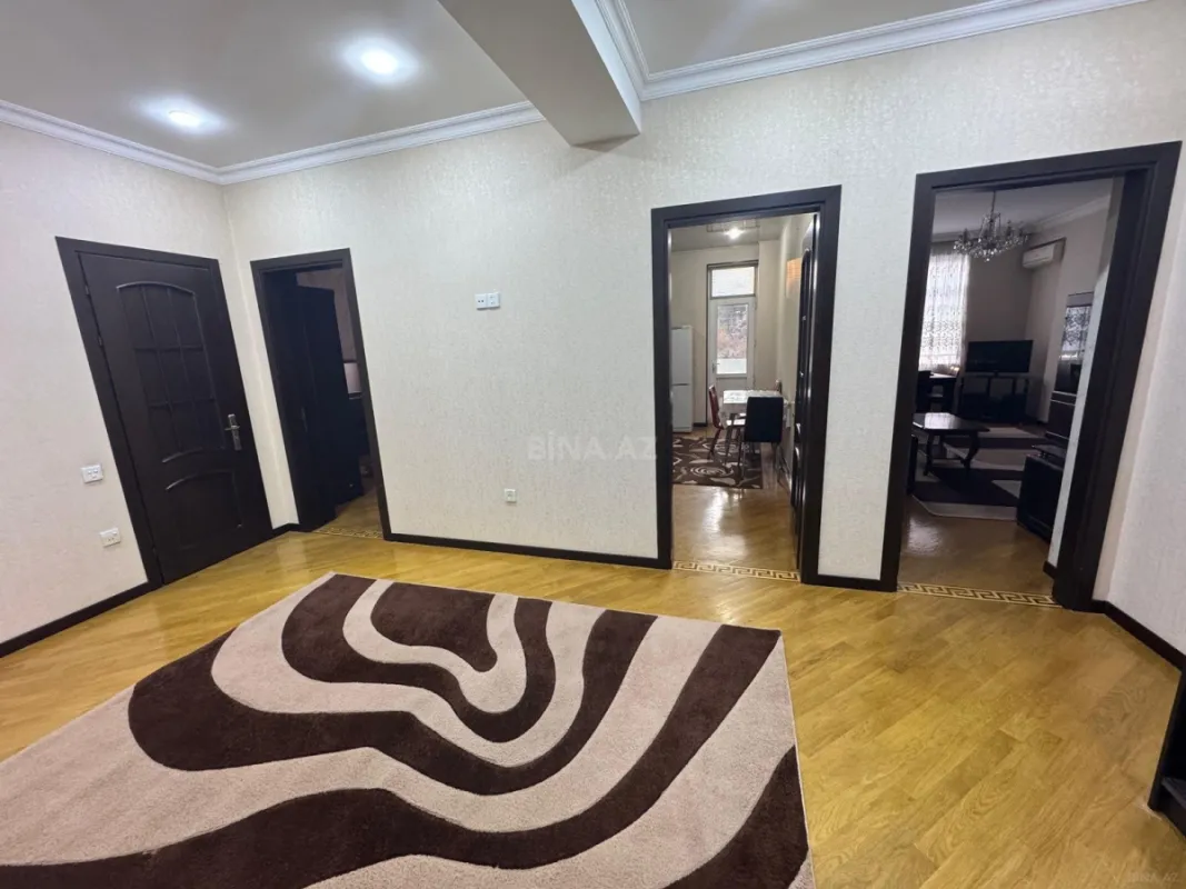 Satılır 2 otaqlı mənzil 80 m²