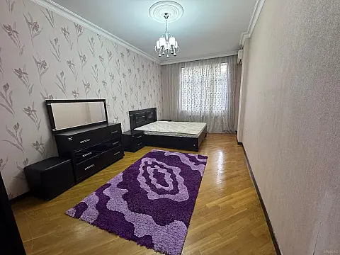 Satılır 2 otaqlı mənzil 80 m²