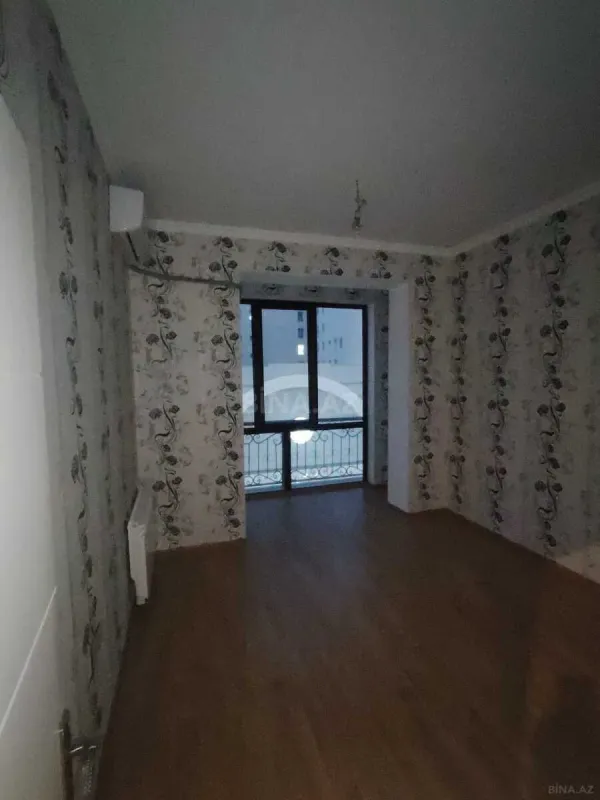 Kirayə verilir 3 otaqlı ofis 70 m²