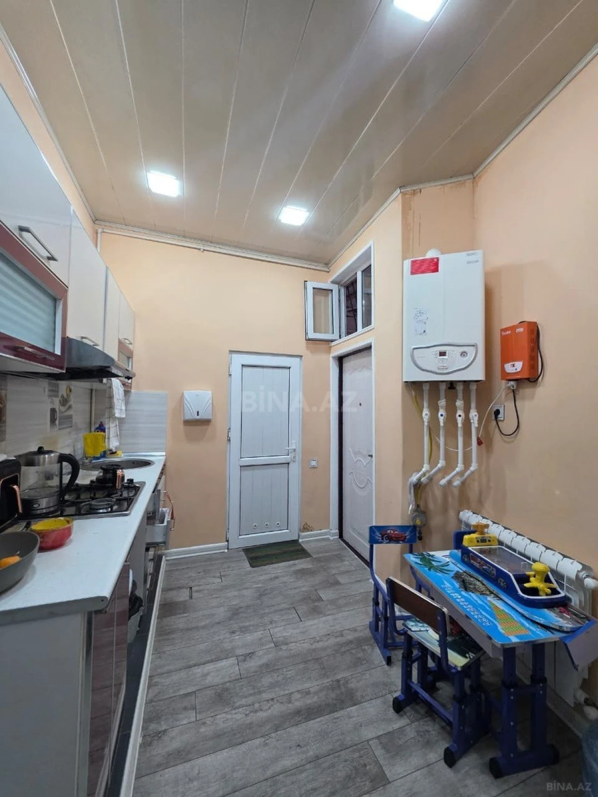 Satılır obyekt 100 m²