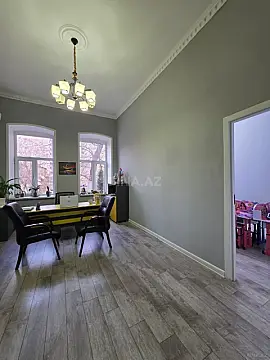 Satılır obyekt 100 m²