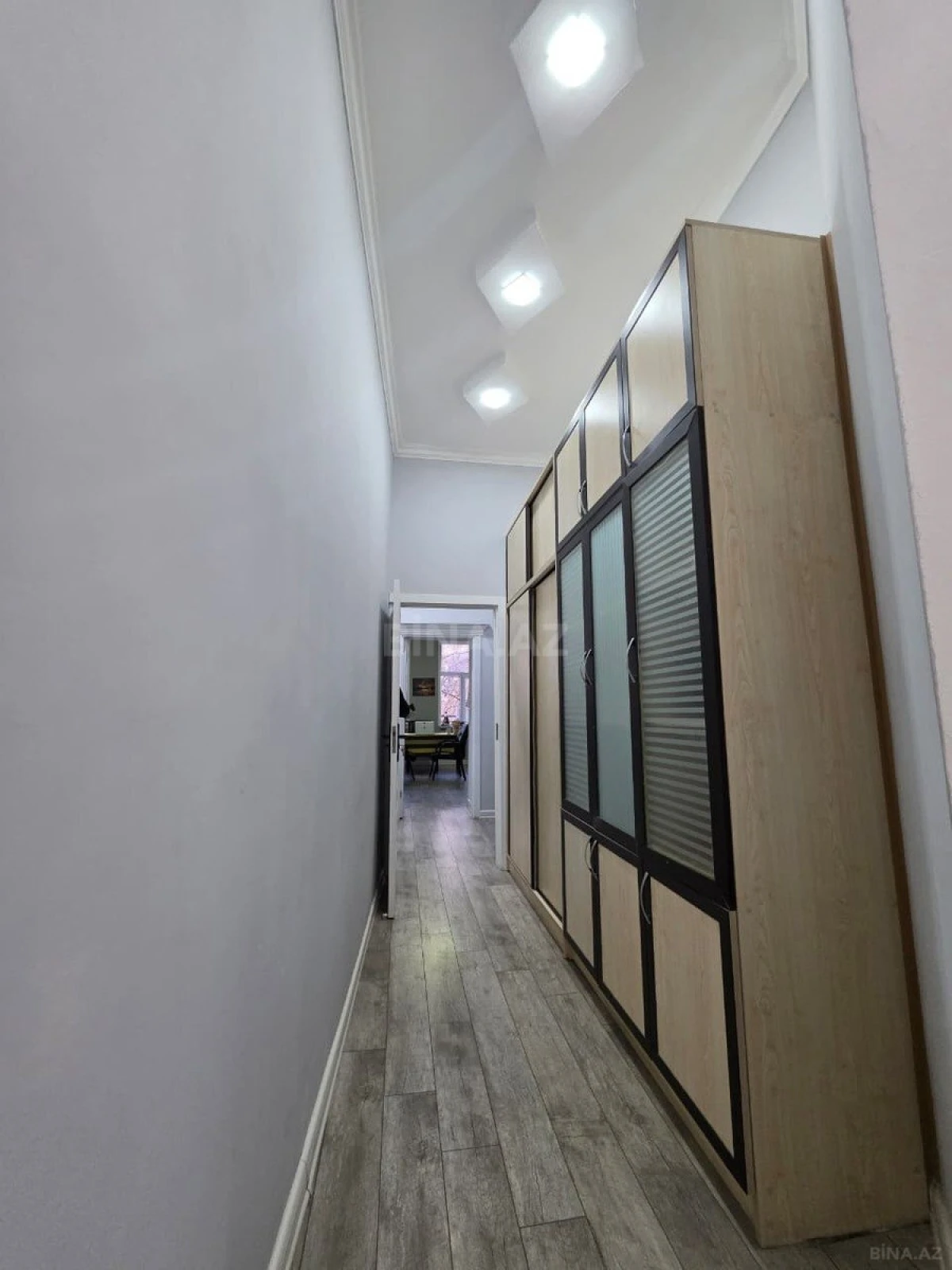 Satılır obyekt 100 m²