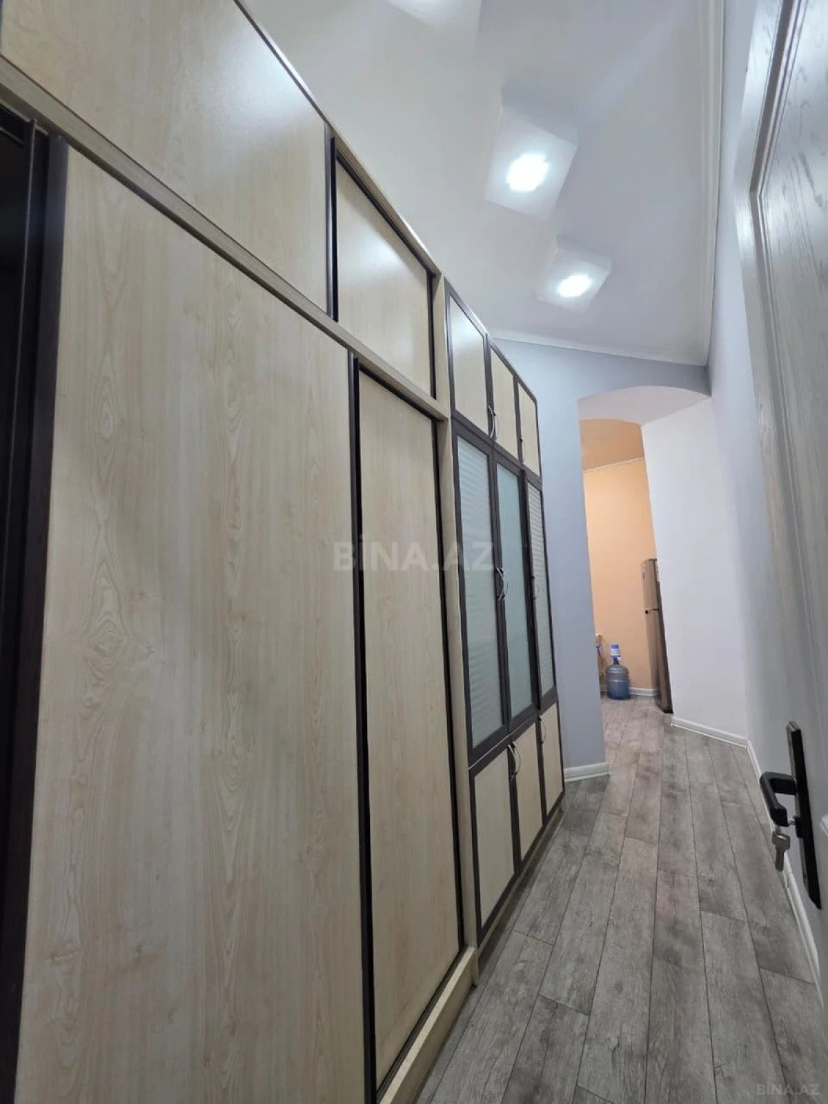 Satılır obyekt 100 m²