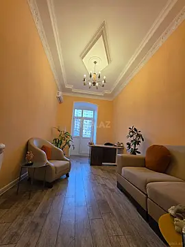 Satılır obyekt 100 m²