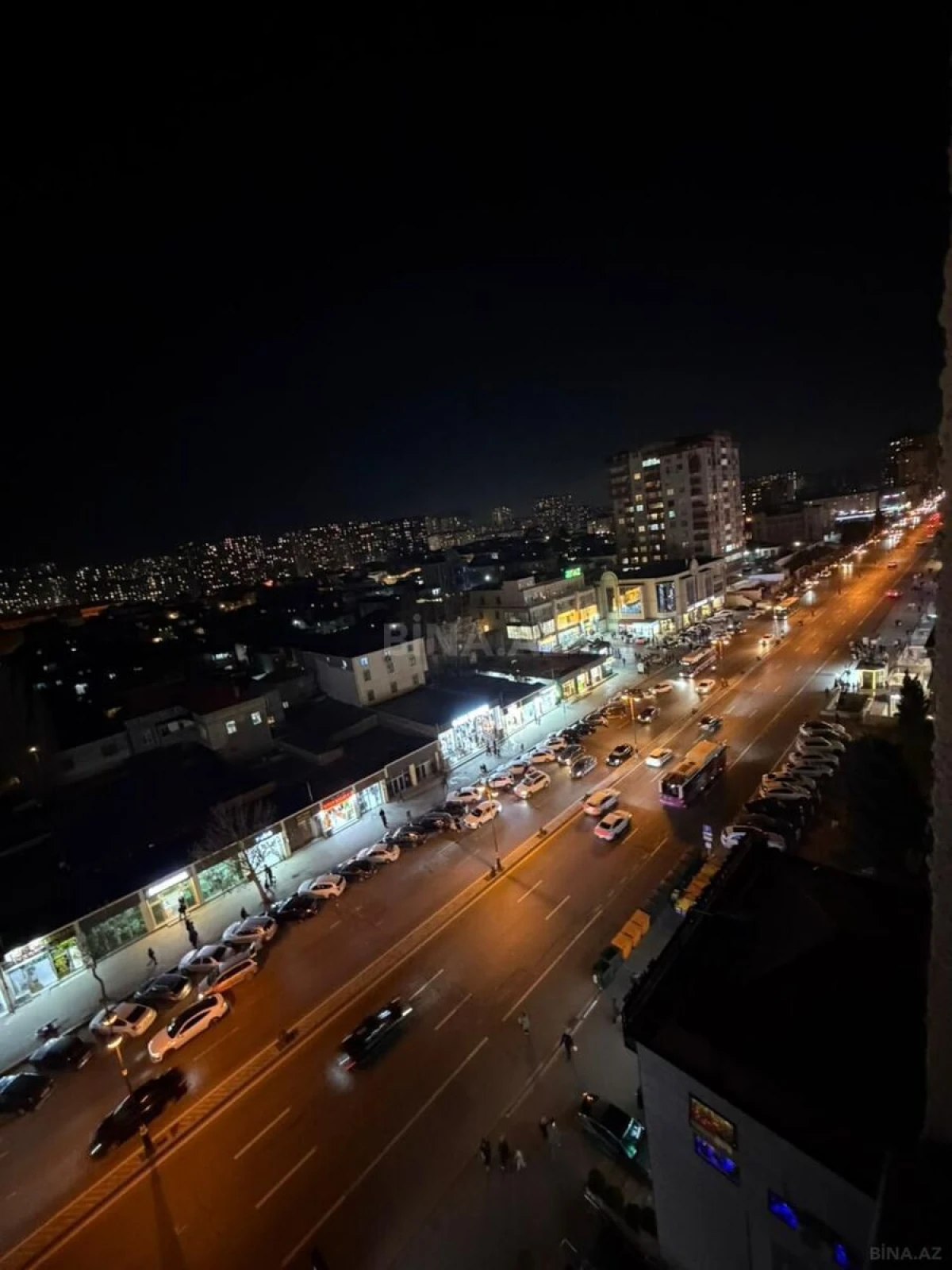 Kirayə verilir 3 otaqlı mənzil 130 m²