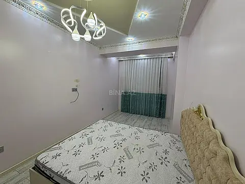 Kirayə verilir 3 otaqlı mənzil 130 m²