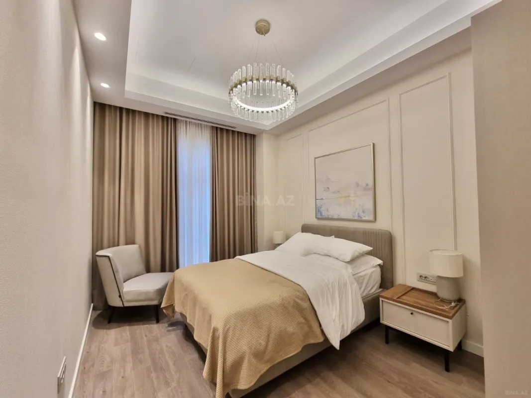 Kirayə verilir 3 otaqlı mənzil 110 m²