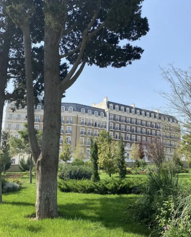 Kirayə verilir 3 otaqlı mənzil 110 m²