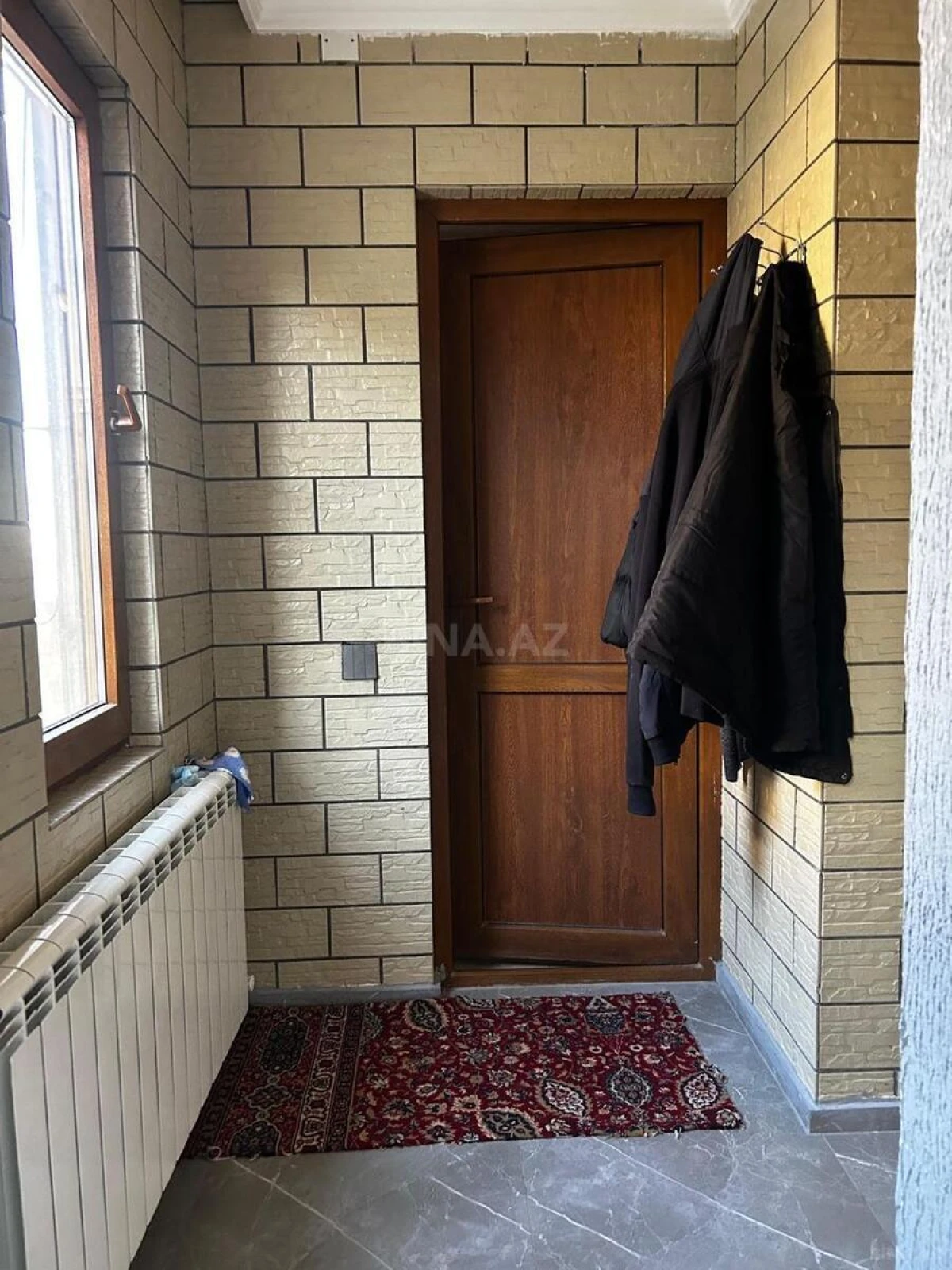 Satılır 5 otaqlı həyət evi 160 m²