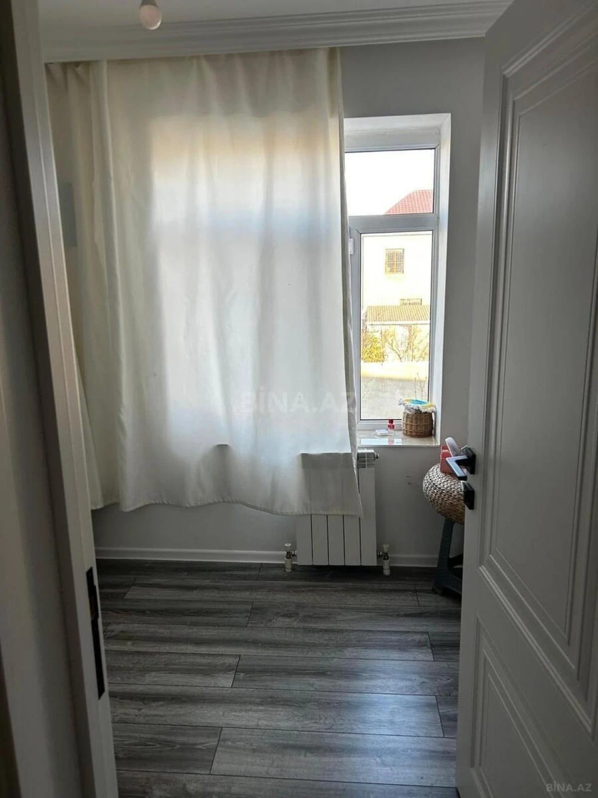 Satılır 5 otaqlı həyət evi 160 m²