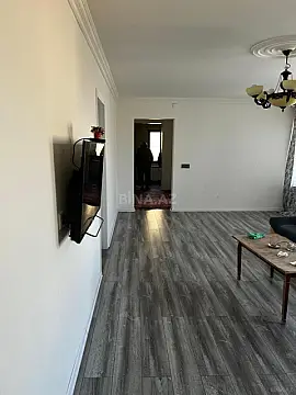 Satılır 5 otaqlı həyət evi 160 m²