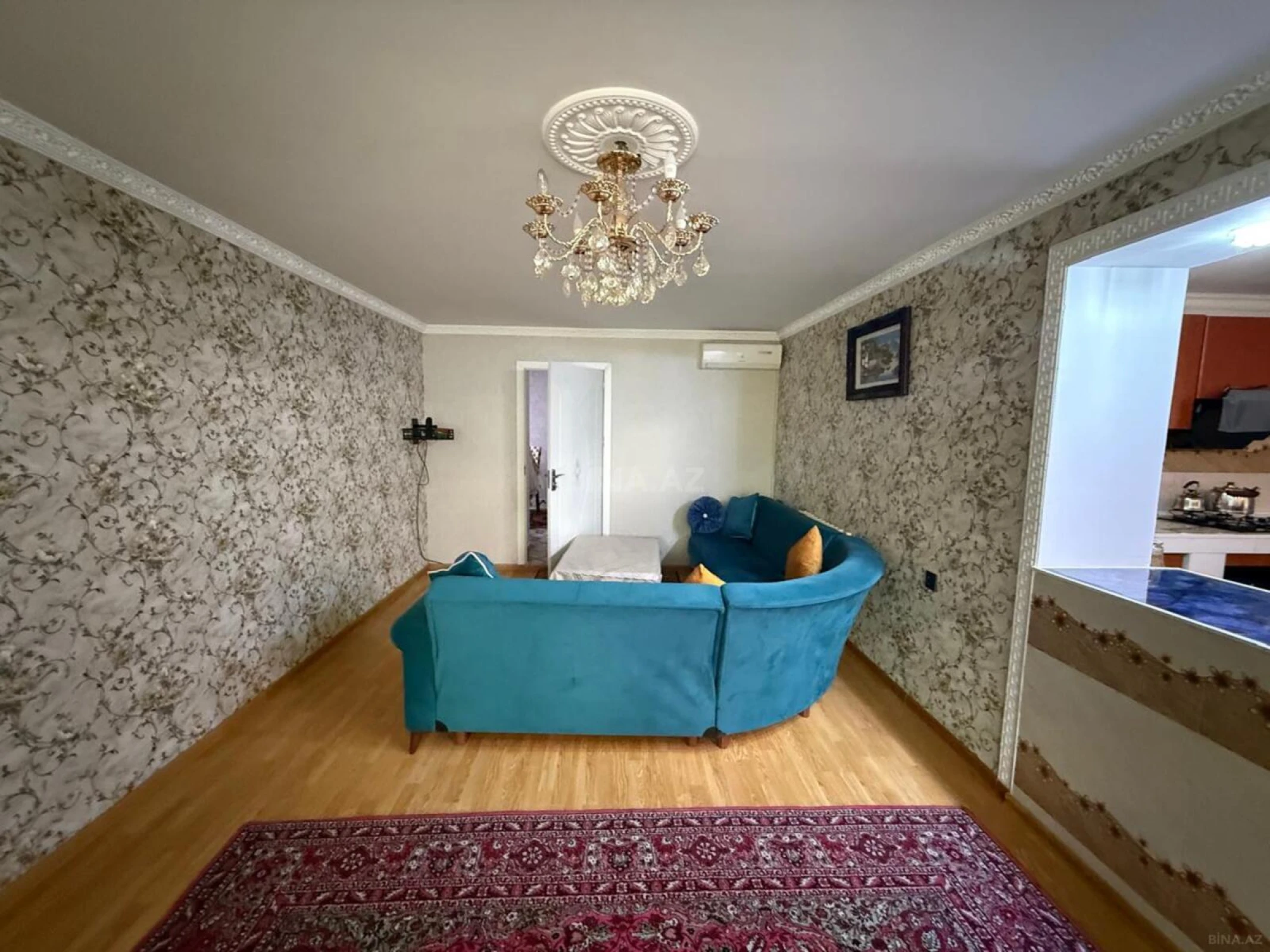 Satılır 6 otaqlı həyət evi 360 m²