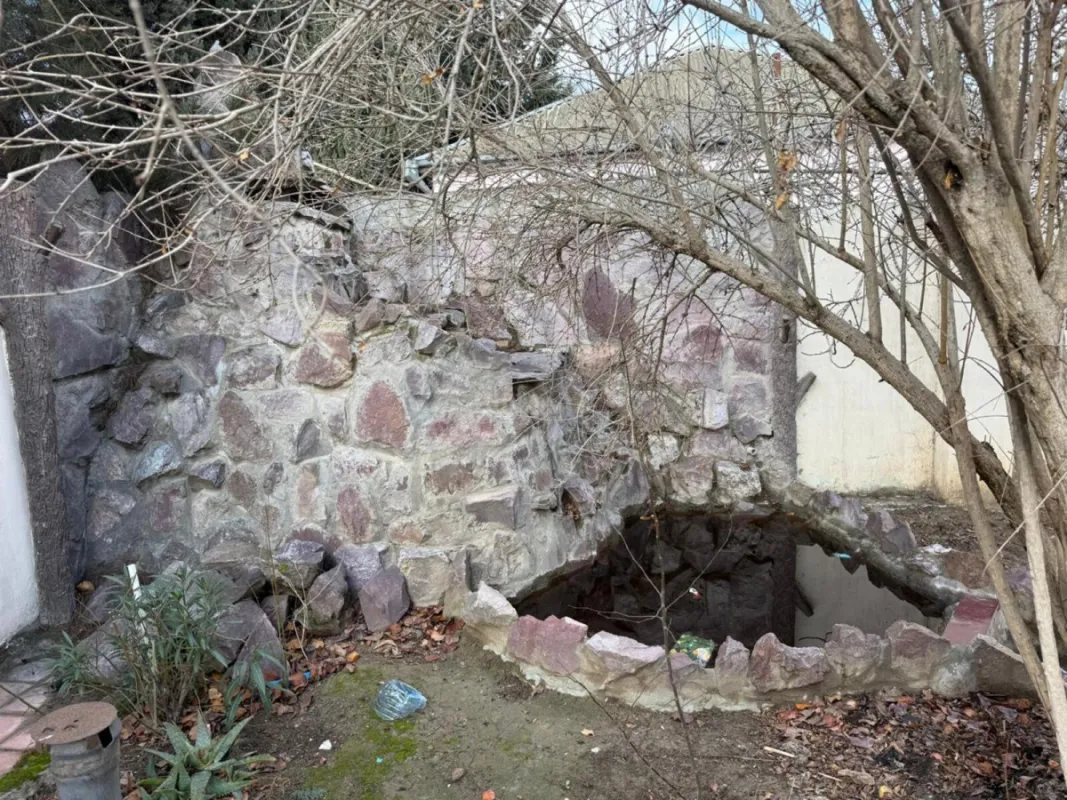 Satılır 6 otaqlı həyət evi 360 m²