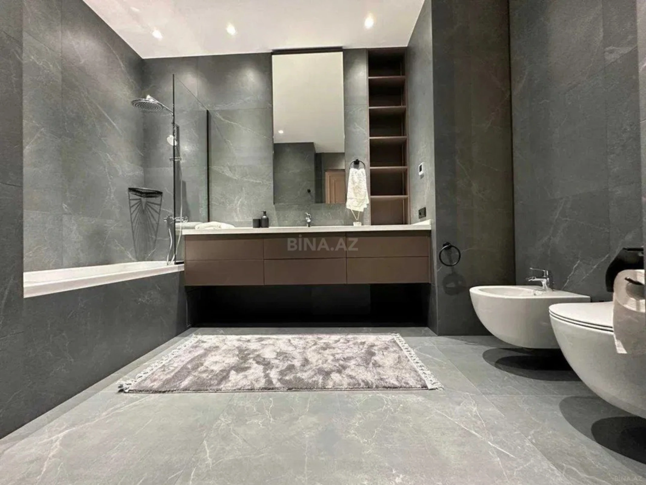 Kirayə verilir 3 otaqlı mənzil 125 m²