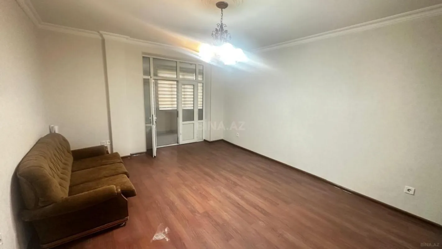 Kirayə verilir 3 otaqlı ofis 70 m²
