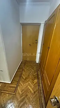 Kirayə verilir 3 otaqlı ofis 70 m²