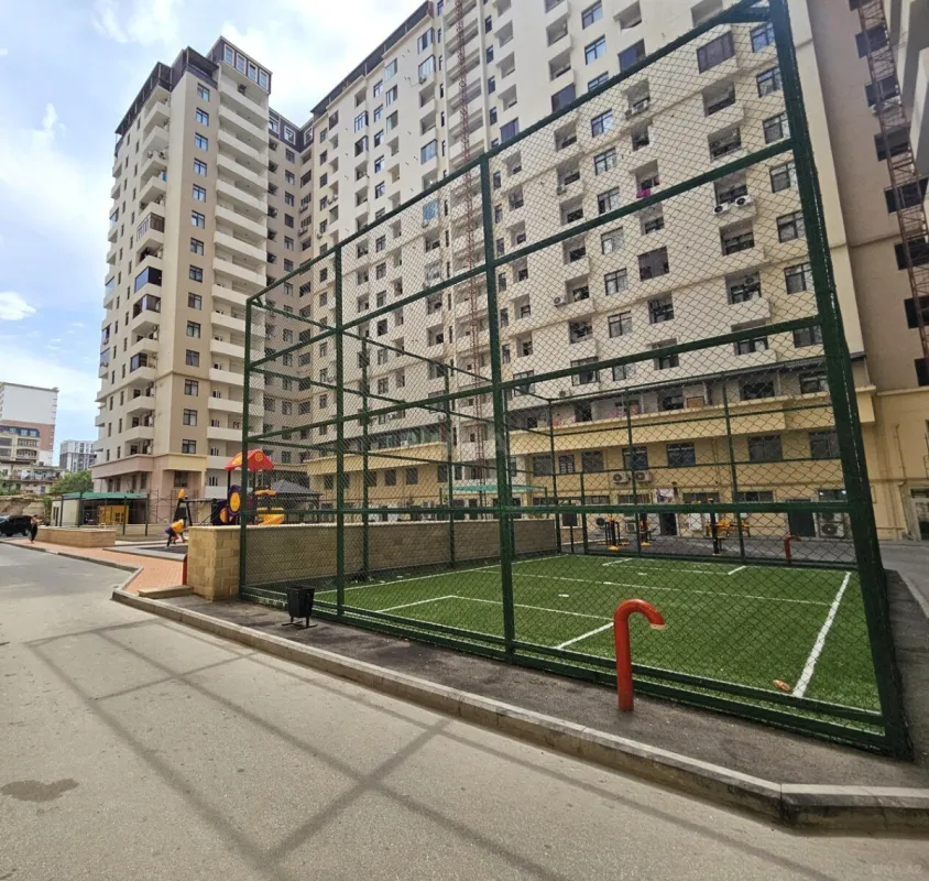 Satılır 2 otaqlı mənzil 57 m²