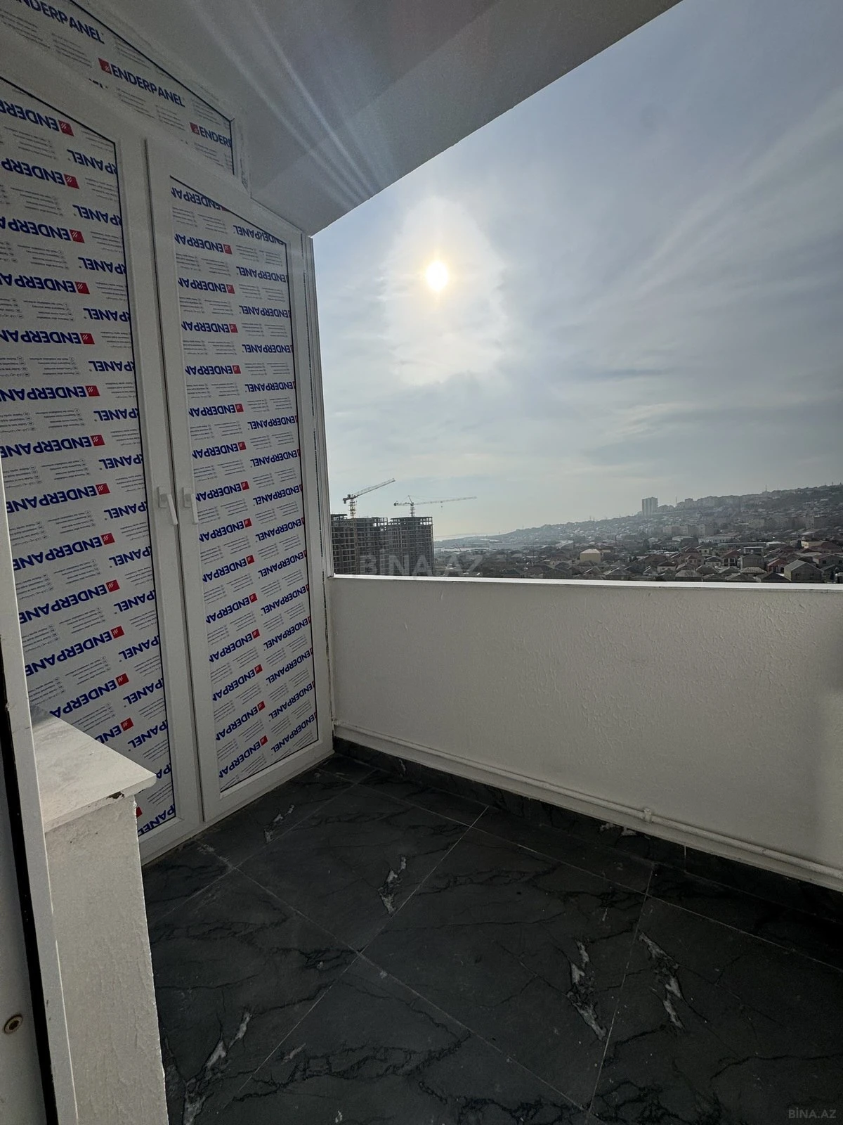 Satılır 3 otaqlı mənzil 90 m²
