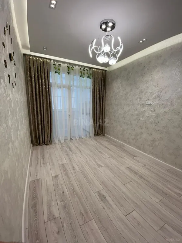 Satılır 2 otaqlı mənzil 49 m²
