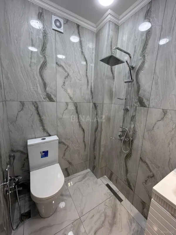 Satılır 2 otaqlı mənzil 49 m²