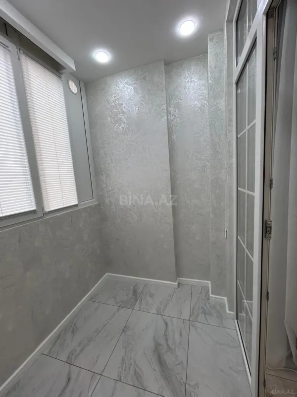 Satılır 2 otaqlı mənzil 49 m²