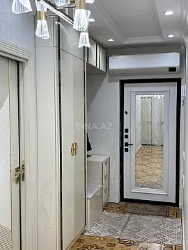 Satılır 5 otaqlı mənzil 125 m²