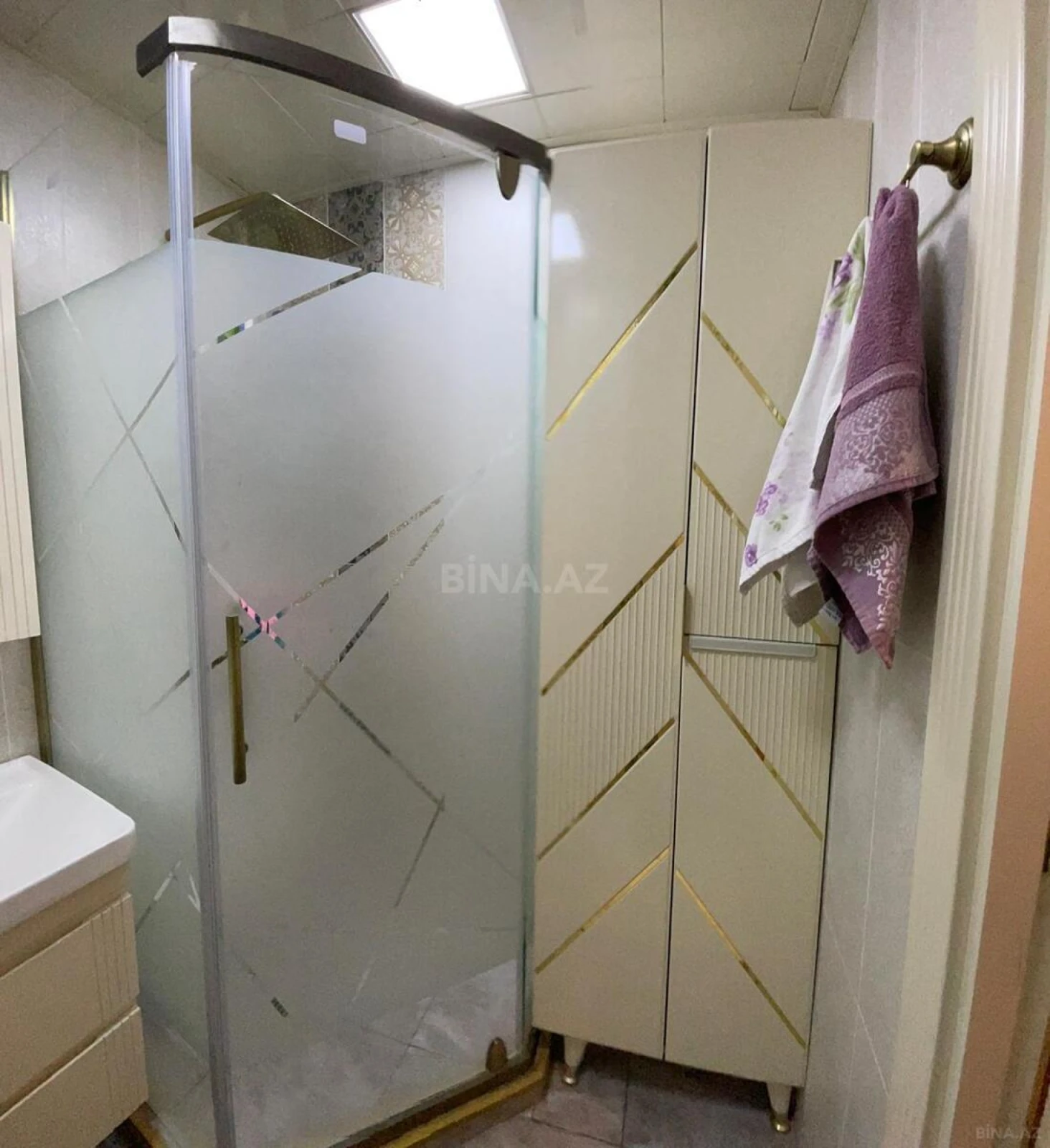 Satılır 5 otaqlı mənzil 125 m²