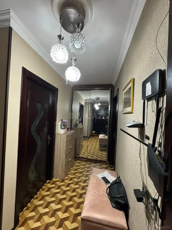Satılır 3 otaqlı mənzil 75 m²