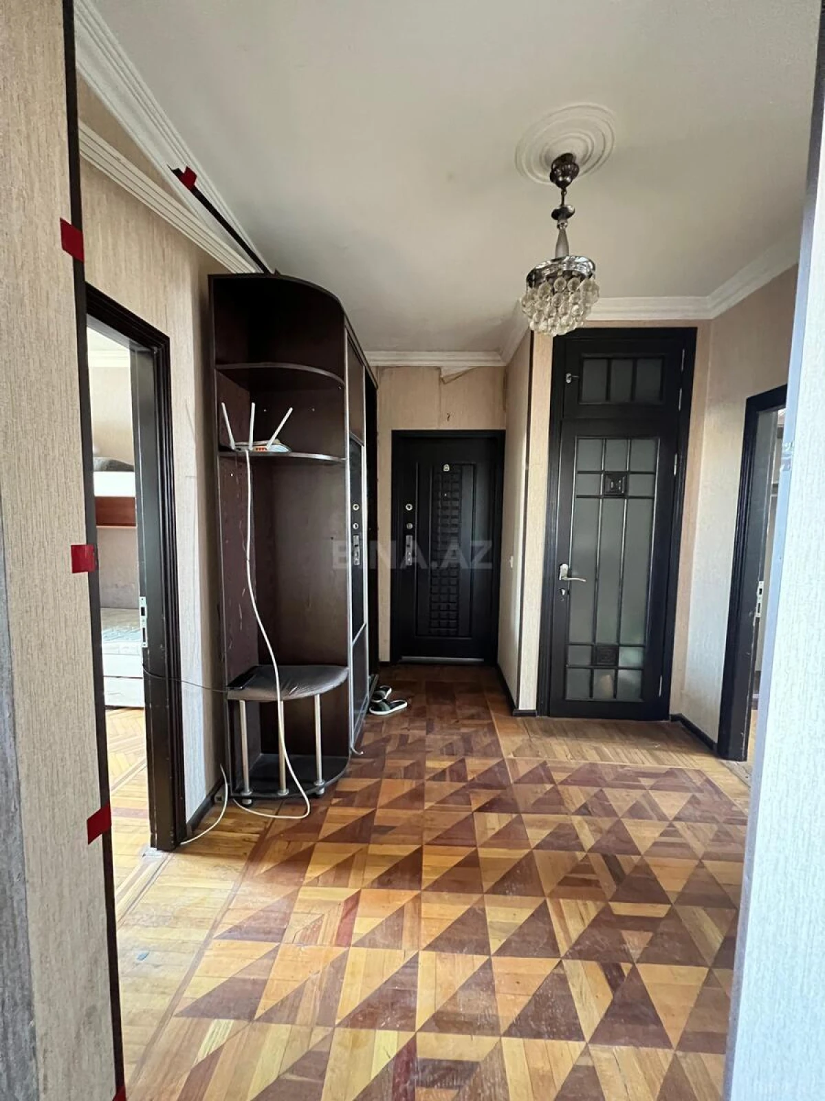 Satılır 3 otaqlı mənzil 84 m²