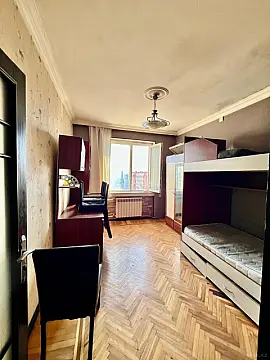 Satılır 3 otaqlı mənzil 84 m²