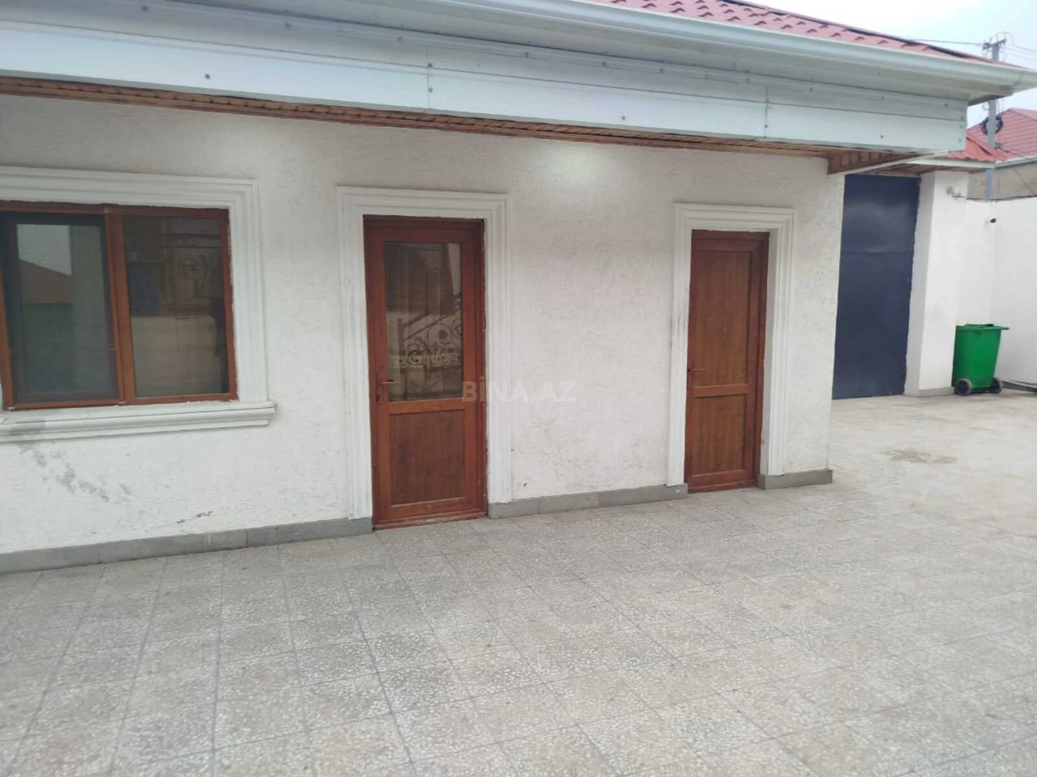 Satılır 4 otaqlı həyət evi 180 m²