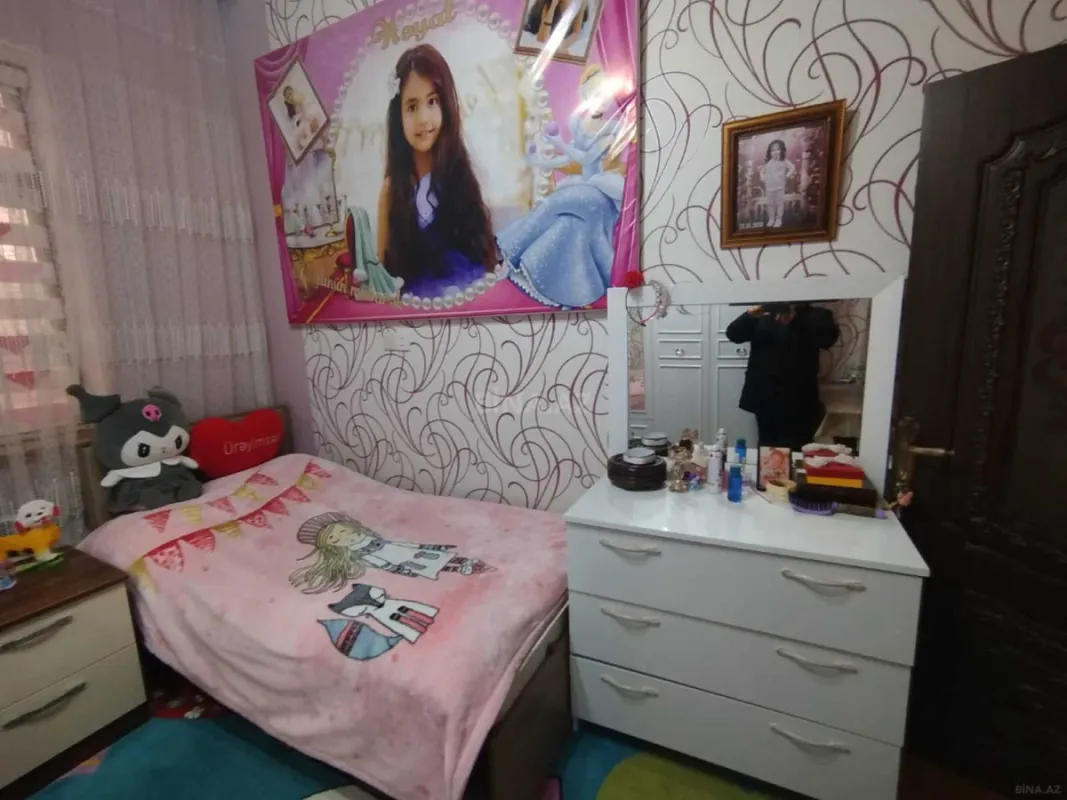 Satılır 4 otaqlı həyət evi 180 m²