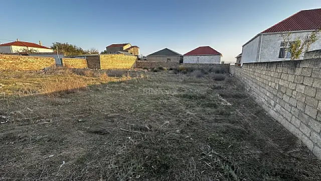 Satılır torpaq sahəsi 12 m²