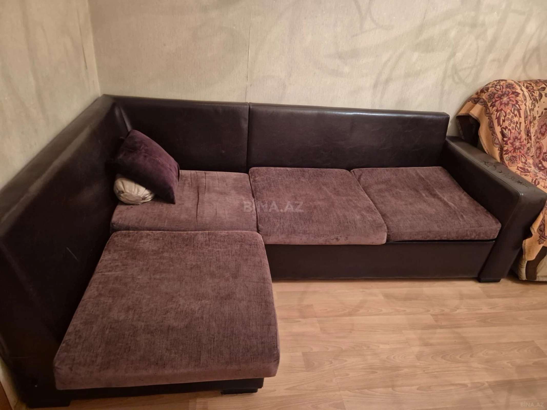 Satılır 3 otaqlı mənzil 42 m²