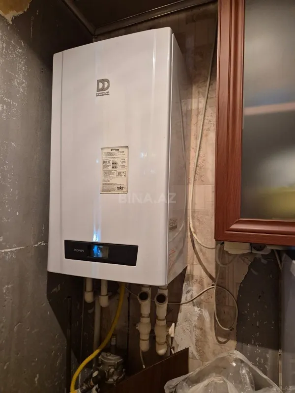 Satılır 3 otaqlı mənzil 42 m²