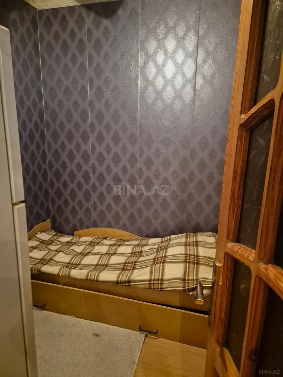 Satılır 3 otaqlı mənzil 42 m²