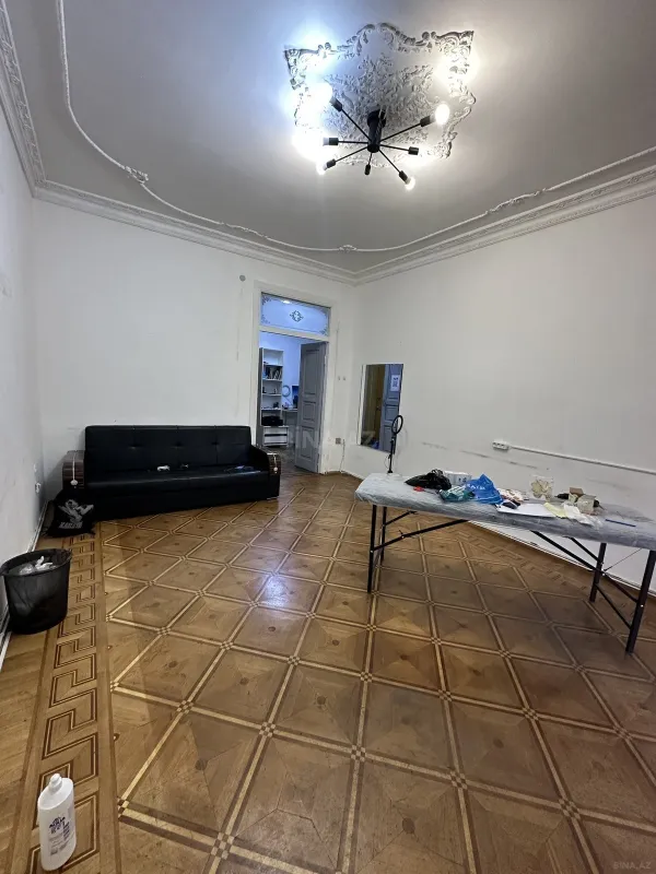 Kirayə verilir 3 otaqlı ofis 100 m²